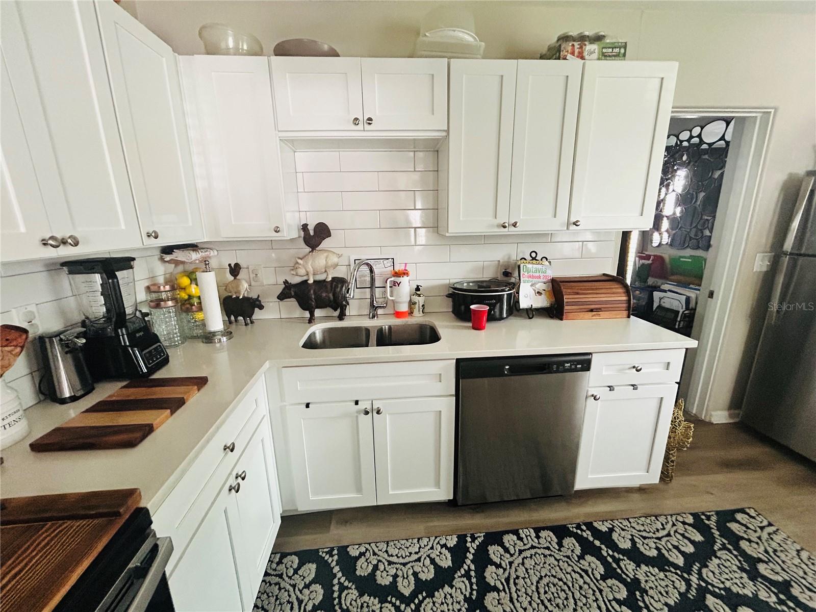 4611 14TH AVE S, ST PETERSBURG, FL — photo 19