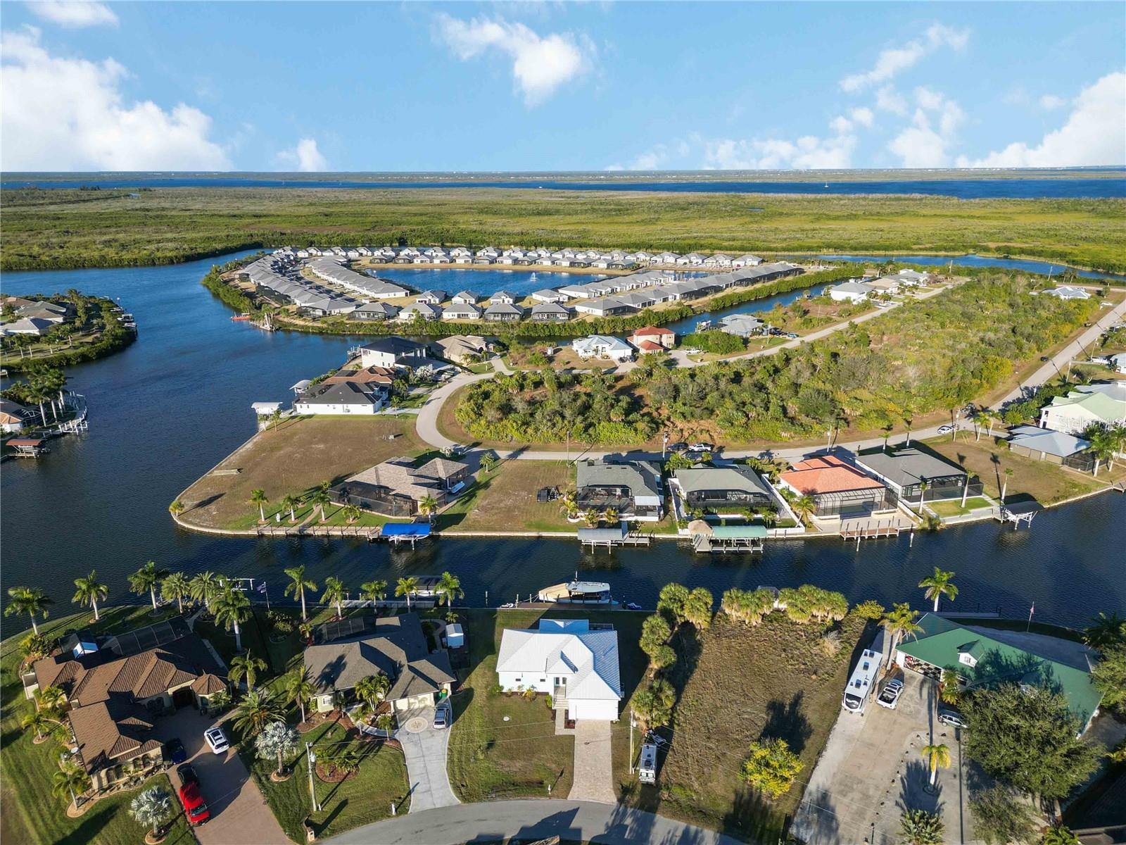8186 ARLEWOOD CIR, PORT CHARLOTTE, FL — photo 17