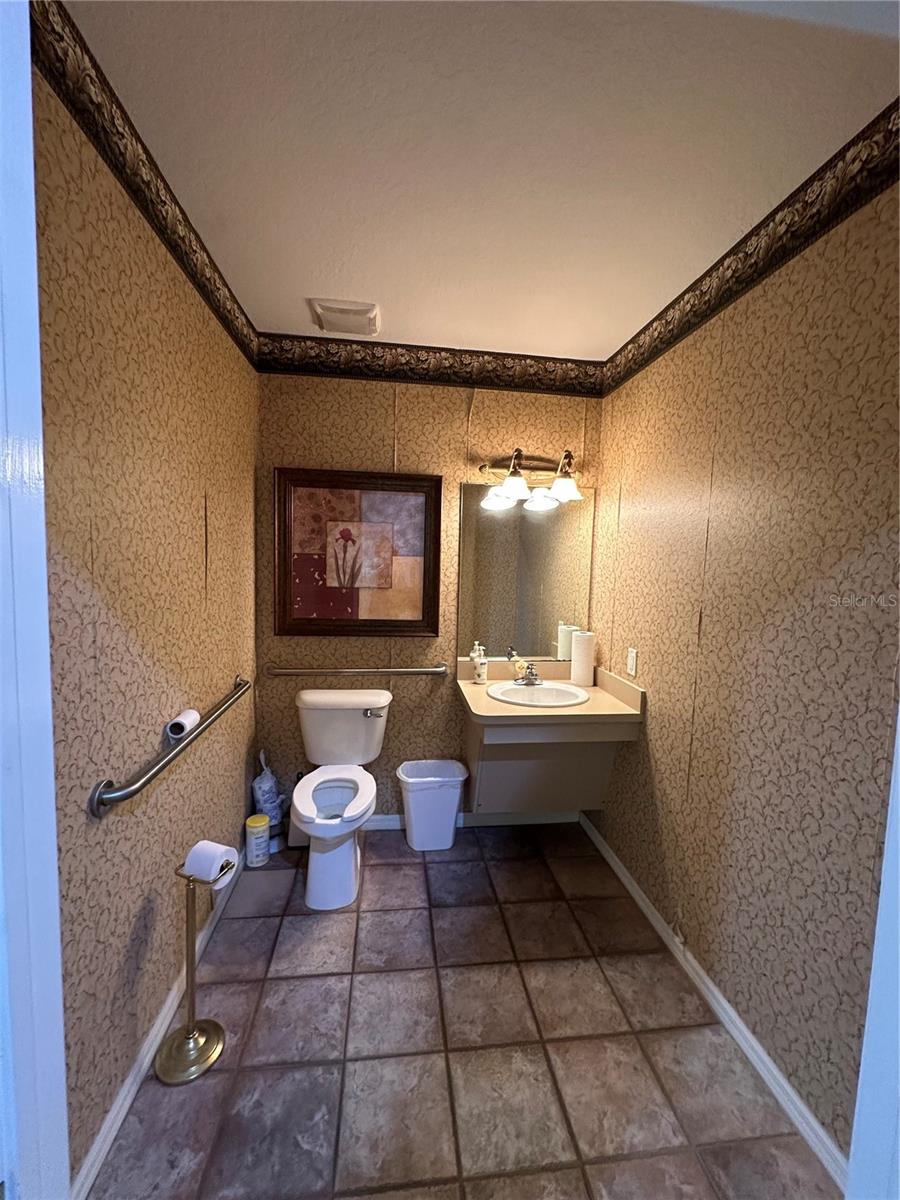 8345 GUNN HWY, TAMPA, FL — photo 13