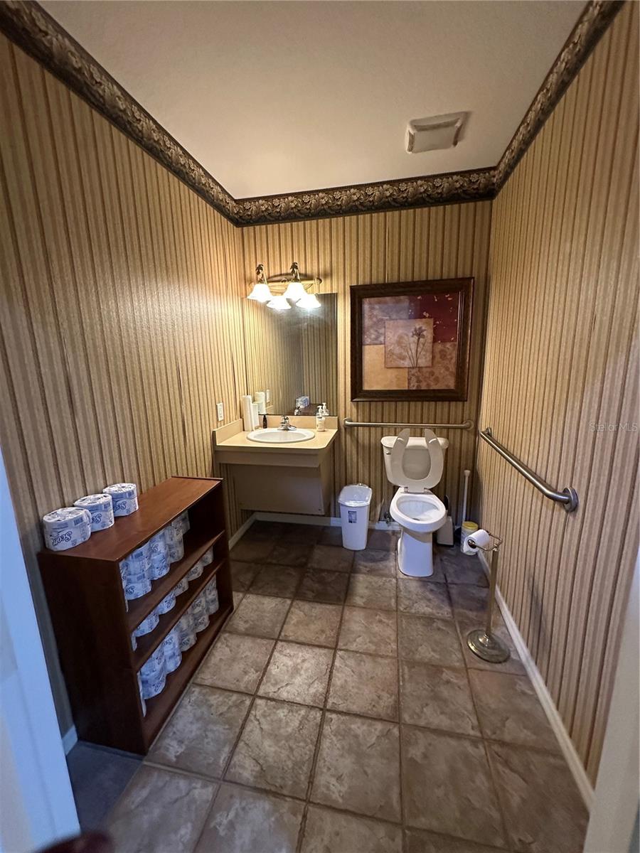 8345 GUNN HWY, TAMPA, FL — photo 24