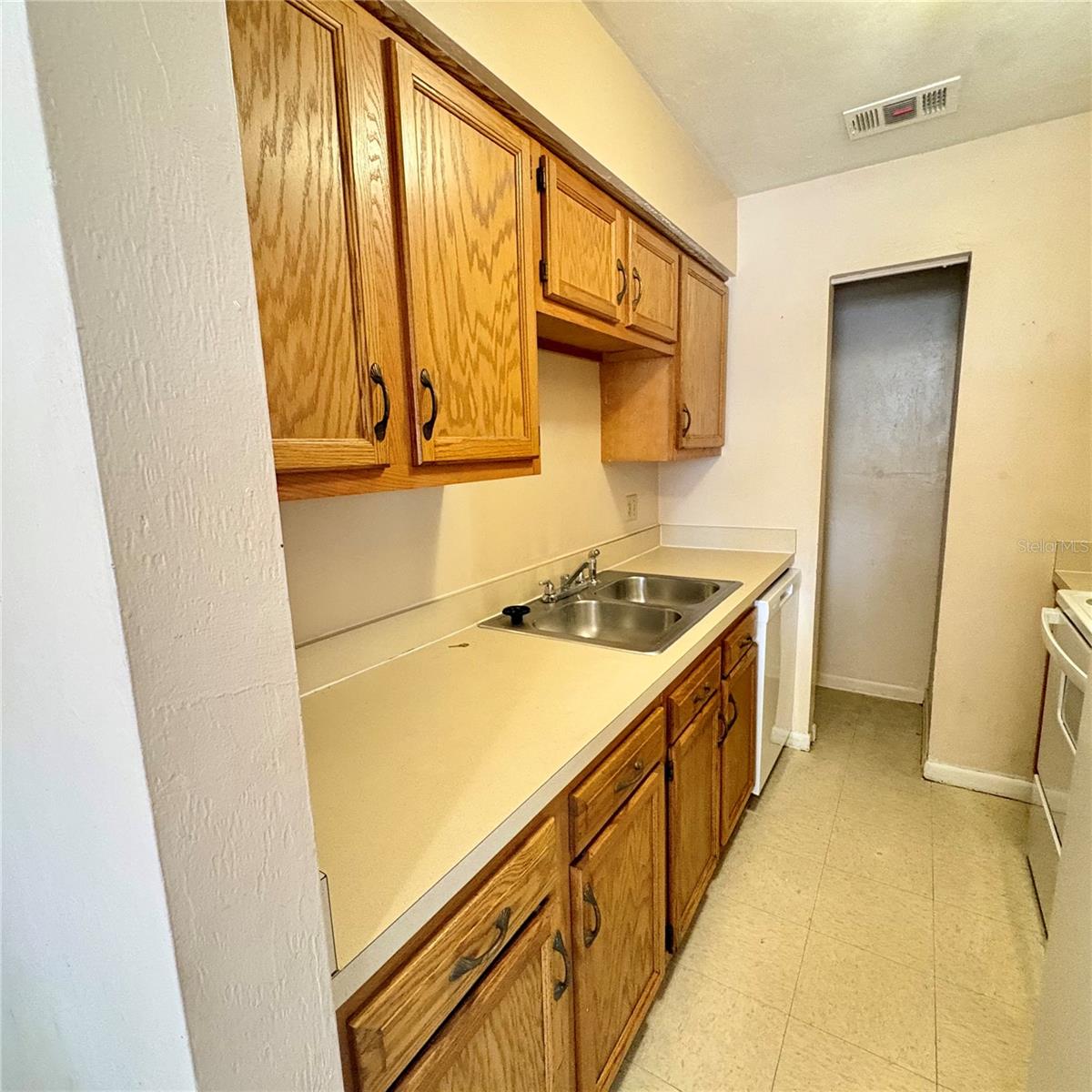 7011 SW 17TH PL, GAINESVILLE, FL — photo 8