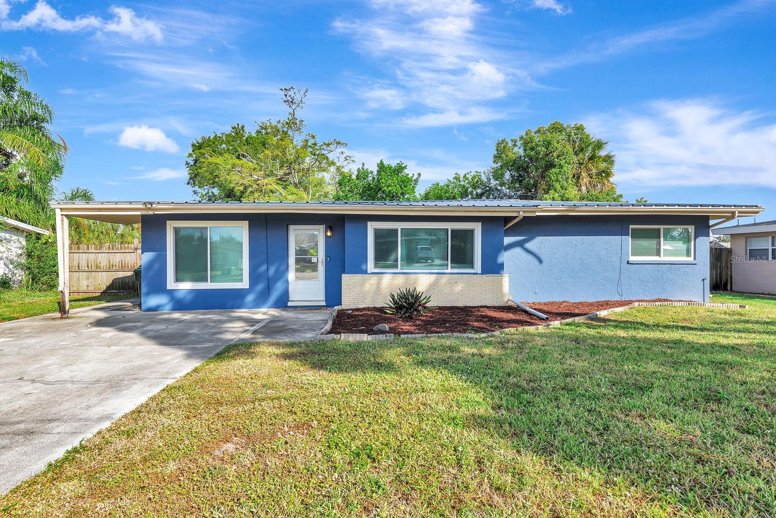 2127 LEE LN, SARASOTA, FL
