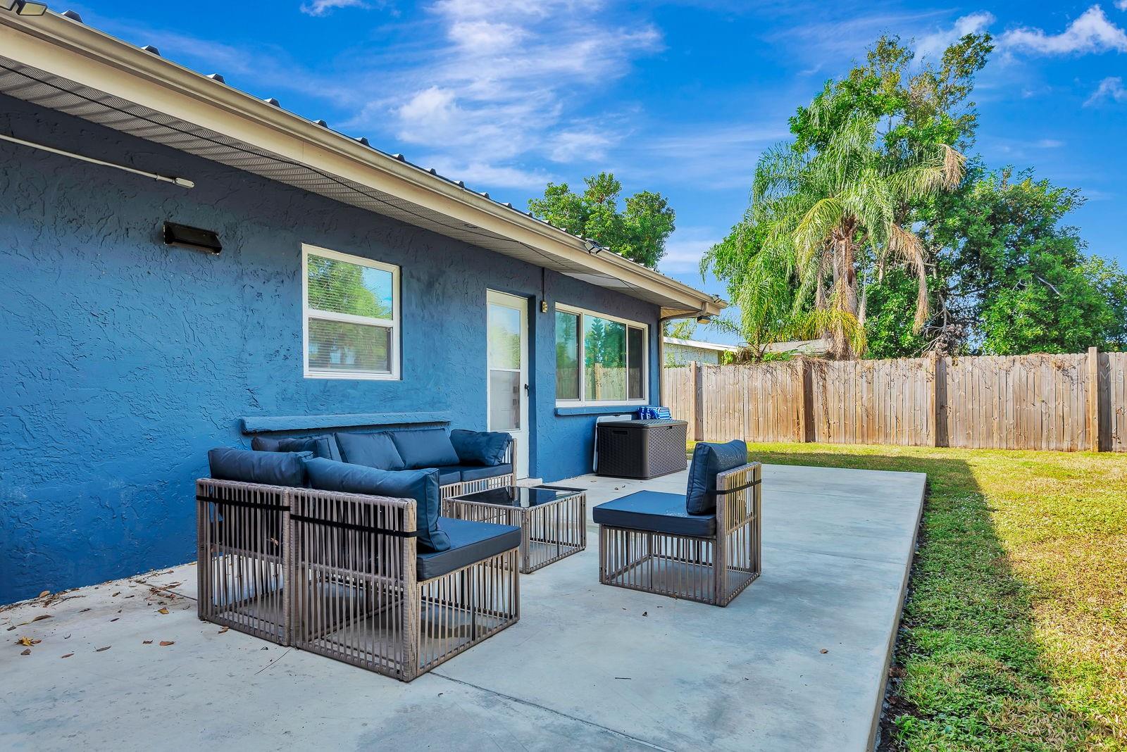 2127 LEE LN, SARASOTA, FL — photo 31