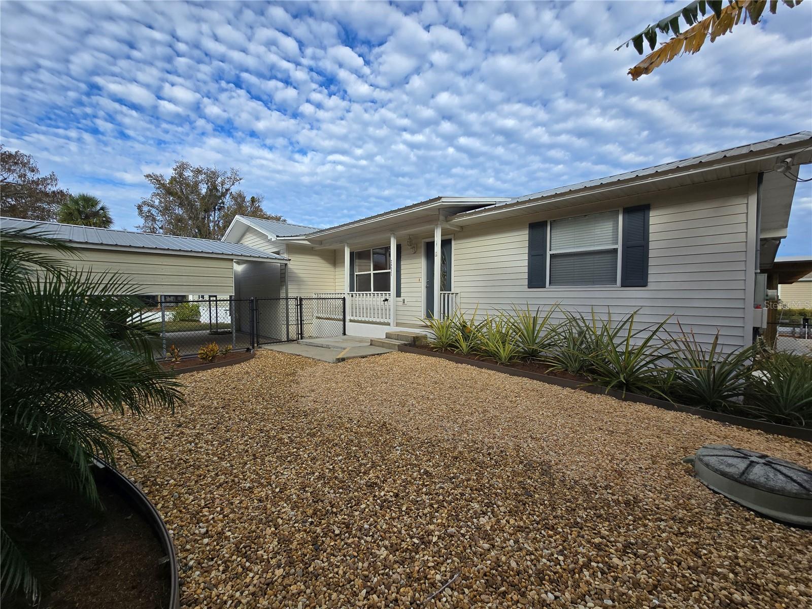 24521 ALLIGATOR RD, ASTOR, FL