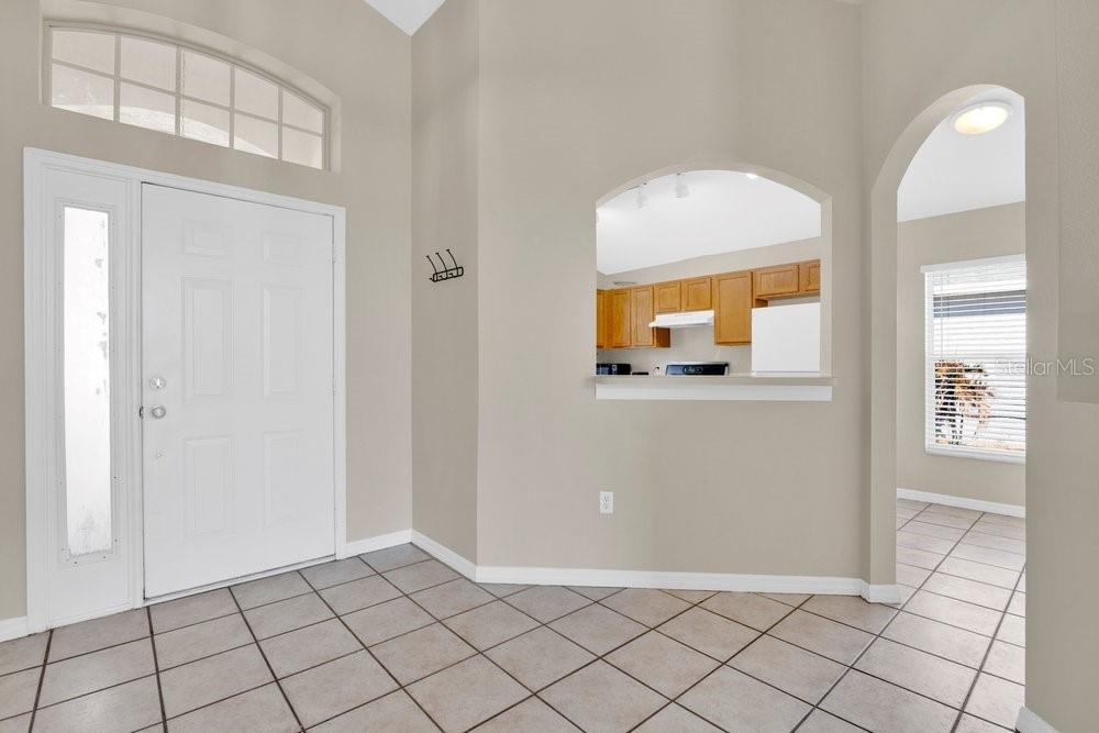 348 SIR PHILLIPS DR, DAVENPORT, FL — photo 11