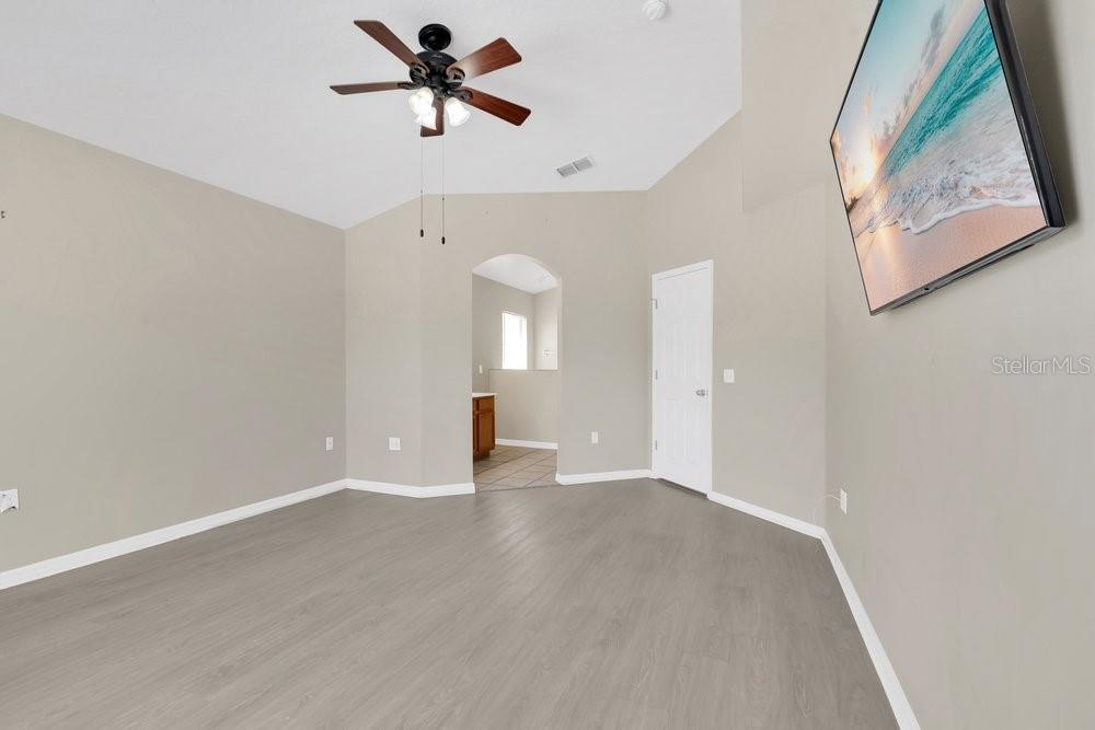348 SIR PHILLIPS DR, DAVENPORT, FL — photo 17