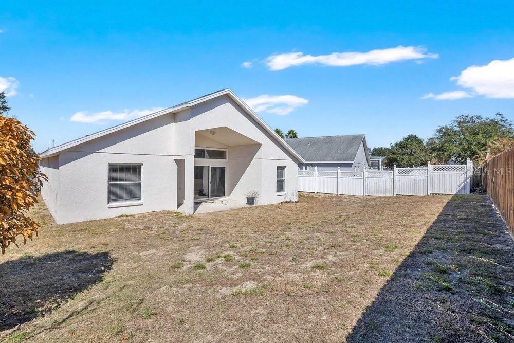 348 SIR PHILLIPS DR, DAVENPORT, FL — photo 29