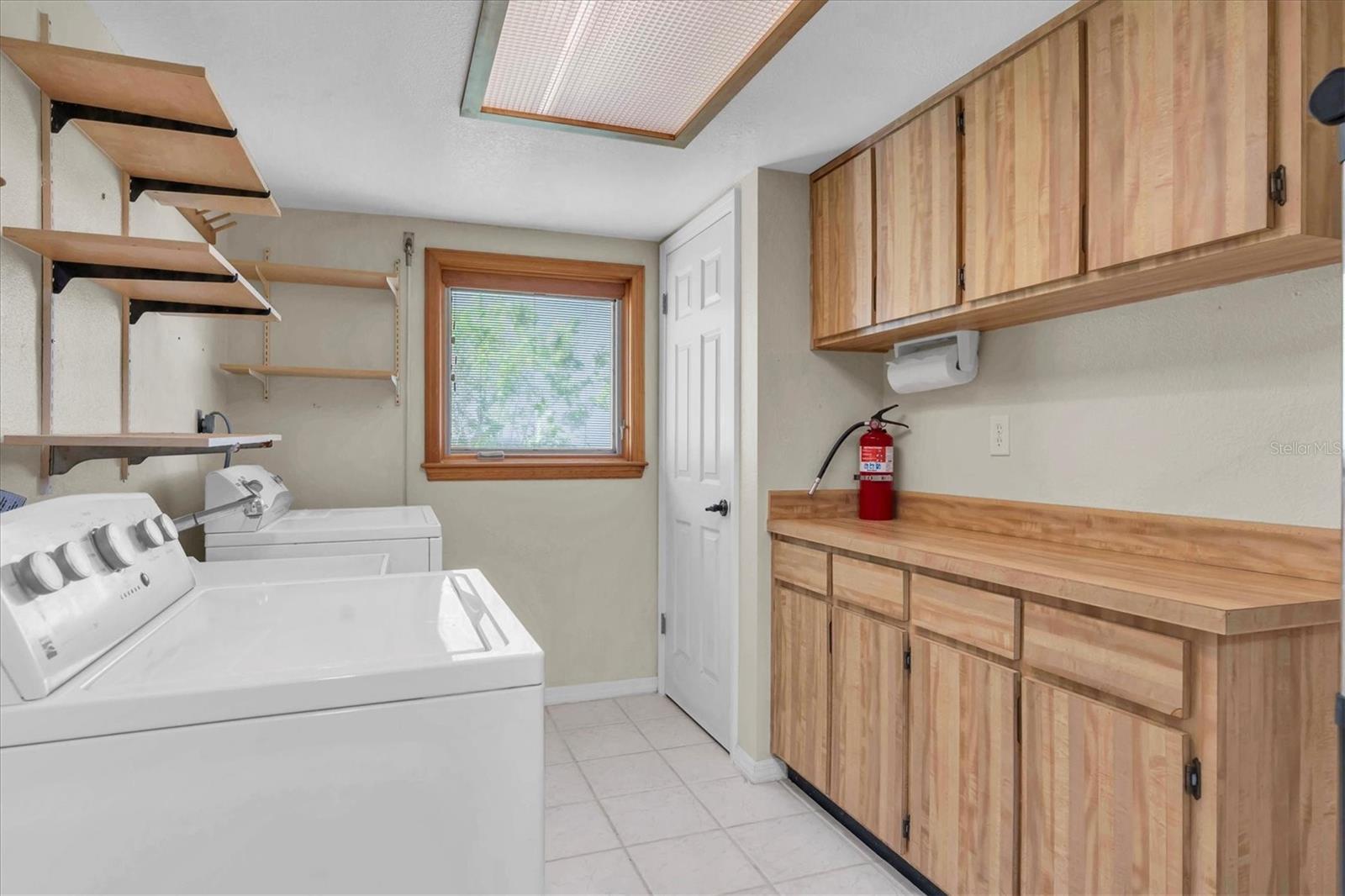 4935 62ND AVE S, ST PETERSBURG, FL — photo 27