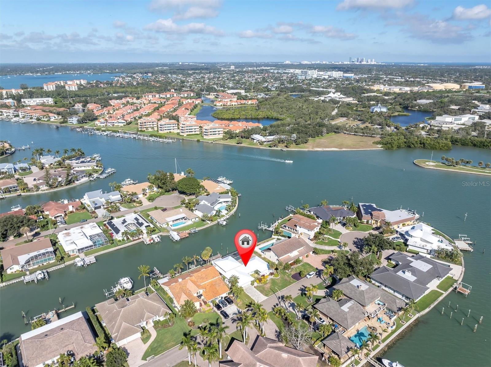4935 62ND AVE S, ST PETERSBURG, FL — photo 41