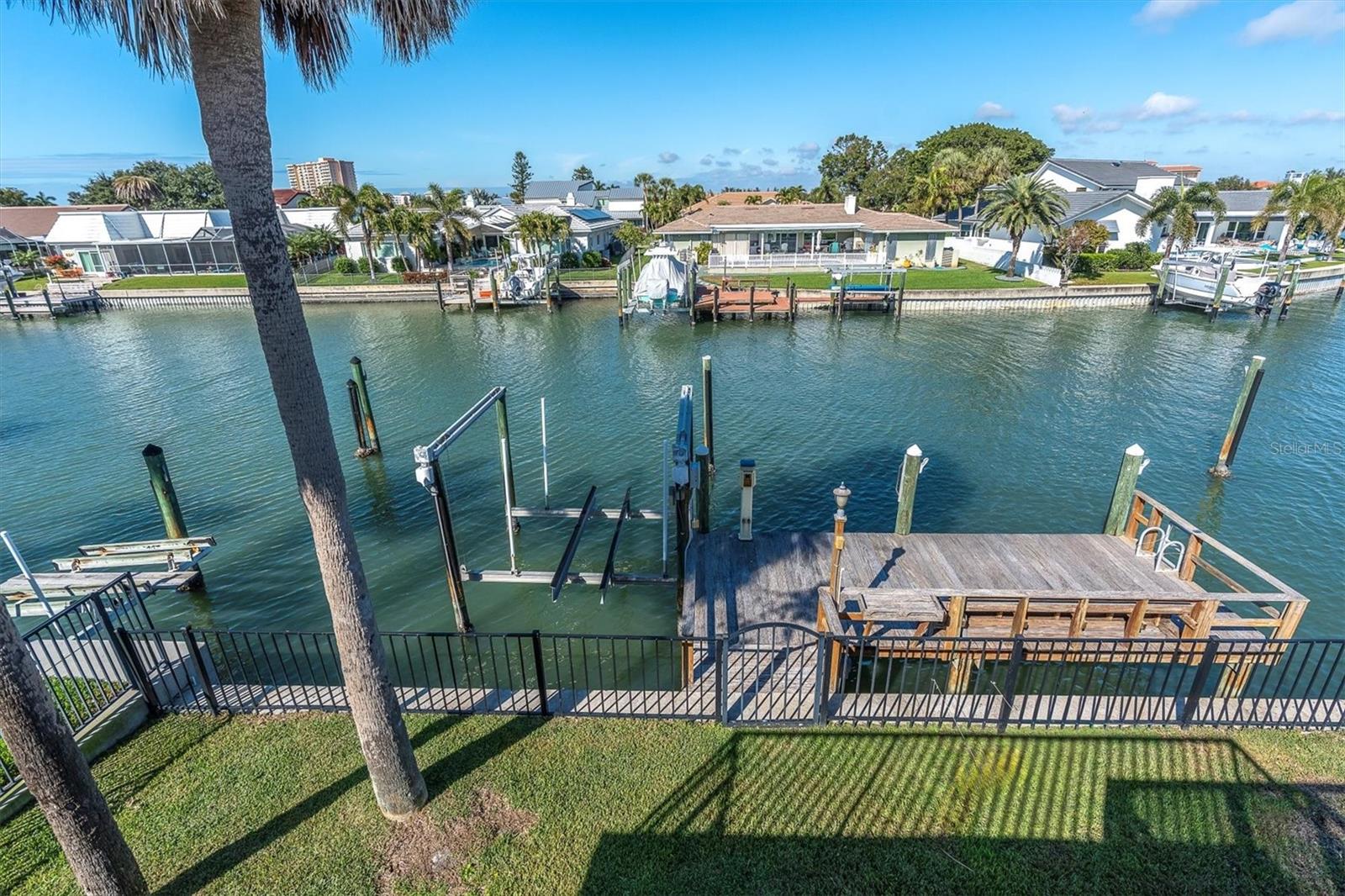 4935 62ND AVE S, ST PETERSBURG, FL — photo 43