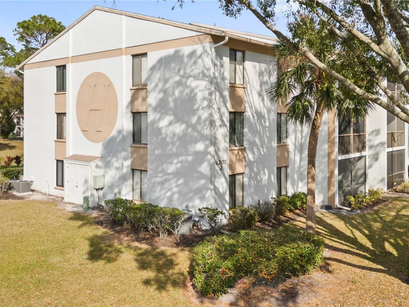 8203 SUN SPRING CIR #12, ORLANDO, FL — photo 1