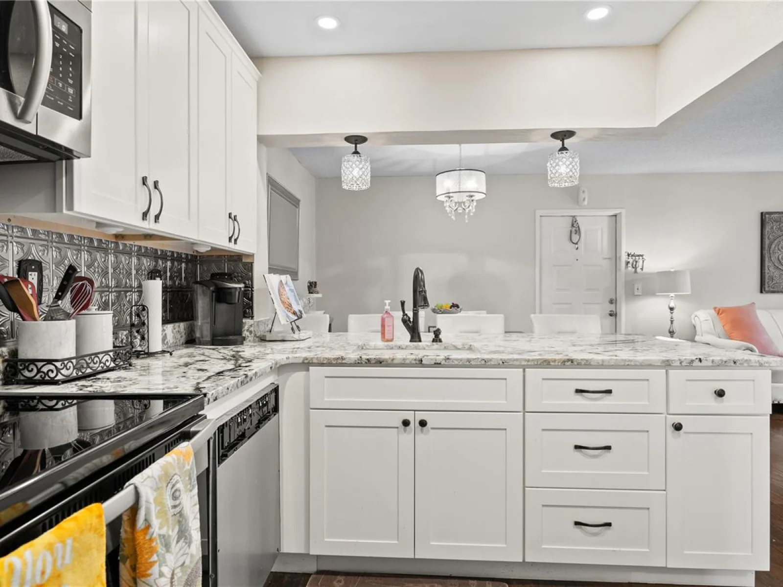 8203 SUN SPRING CIR #12, ORLANDO, FL — photo 47