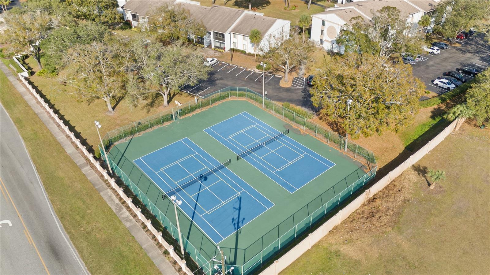 8203 SUN SPRING CIR #12, ORLANDO, FL — photo 69