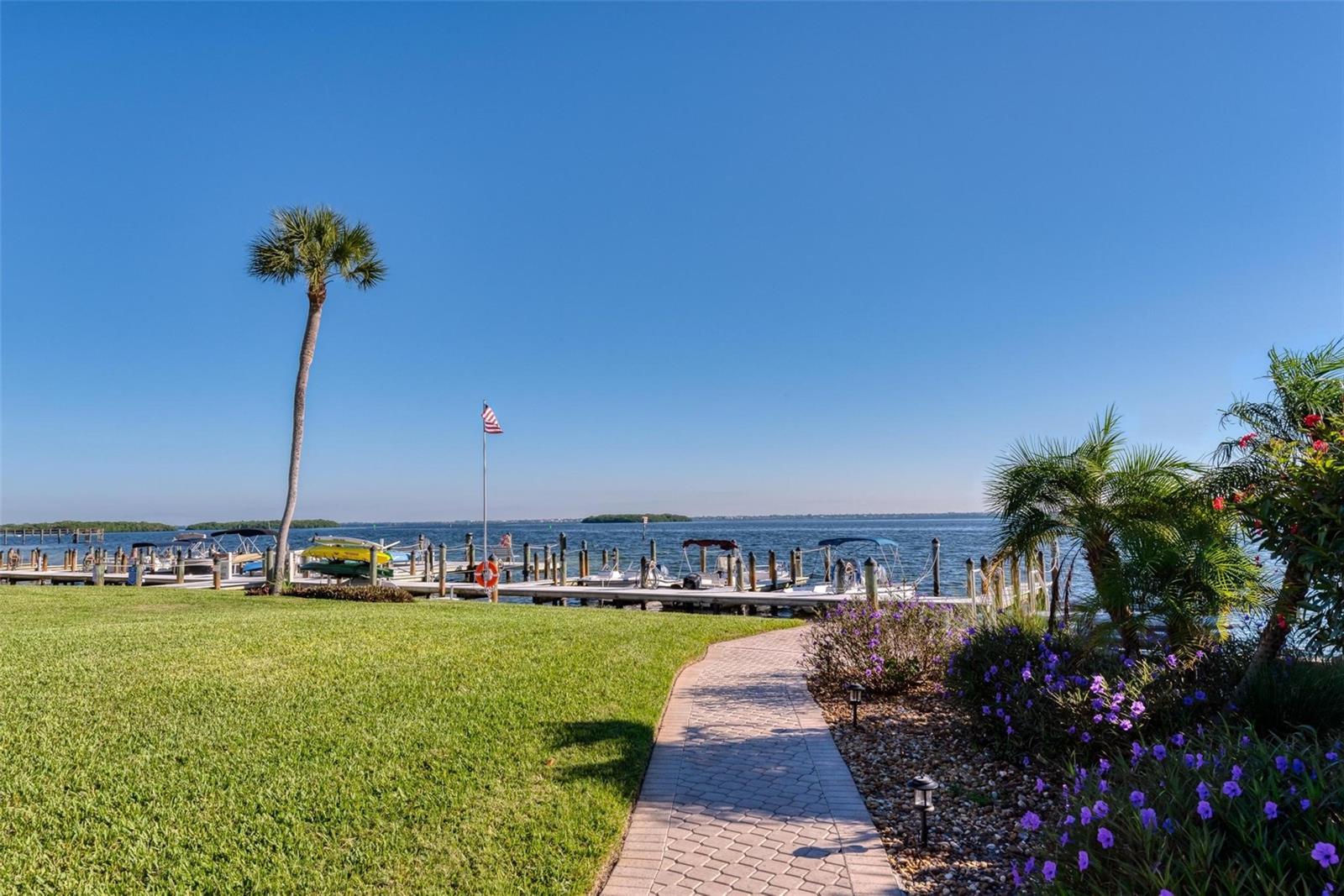 3808 GULF OF MEXICO DR #E205, LONGBOAT KEY, FL — photo 49