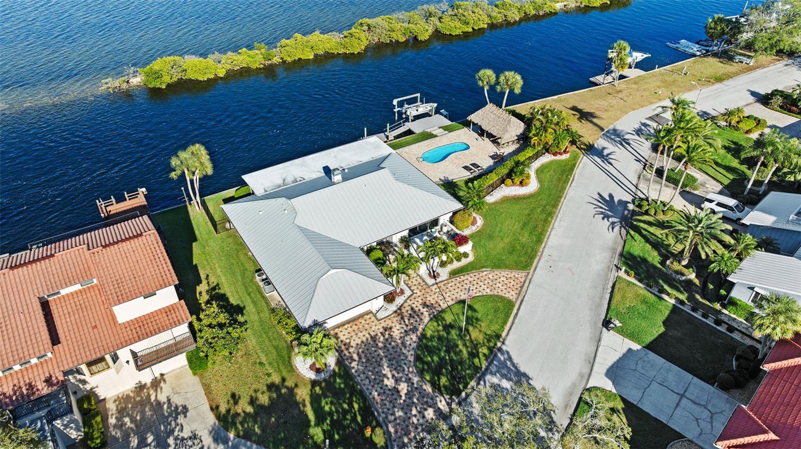 5791 WESTSHORE DR, NEW PORT RICHEY, FL — photo 13