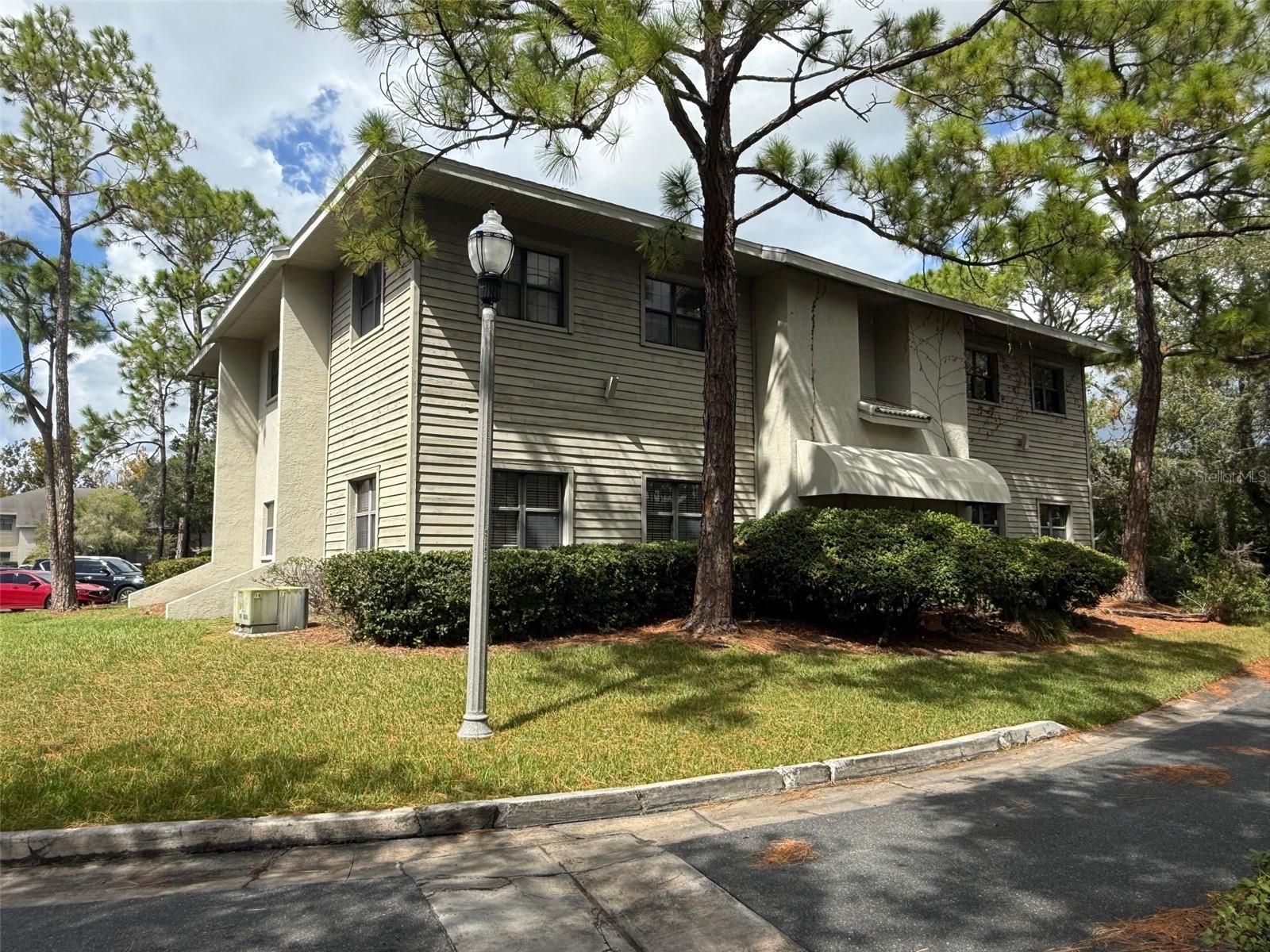 2841 EXECUTIVE DR #200, CLEARWATER, FL