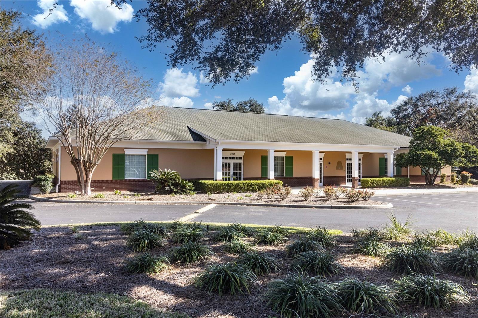 3400 SOUTHERN TRCE, THE VILLAGES, FL — photo 4