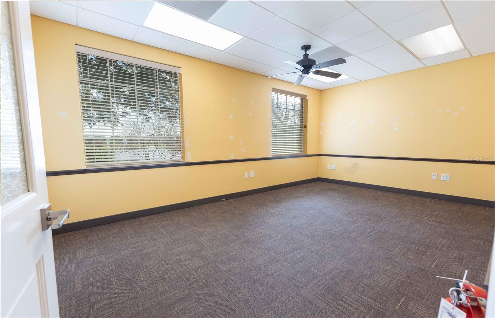 3400 SOUTHERN TRCE, THE VILLAGES, FL — photo 17