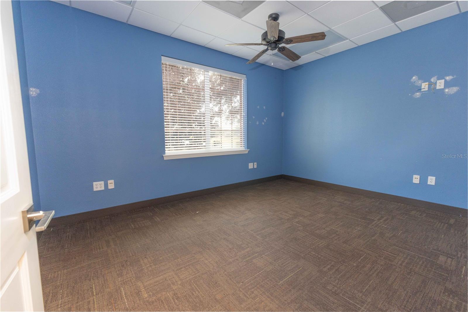 3400 SOUTHERN TRCE, THE VILLAGES, FL — photo 25