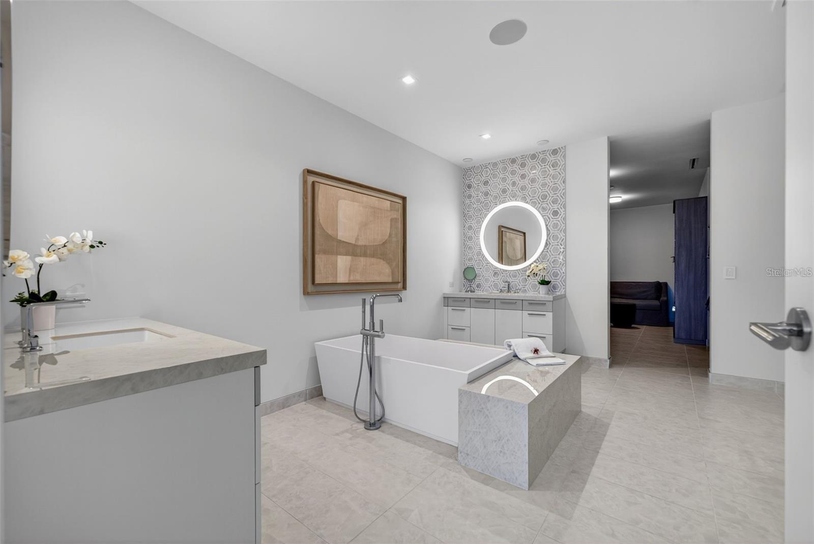 1591 GULF OF MEXICO DR #410, LONGBOAT KEY, FL — photo 19