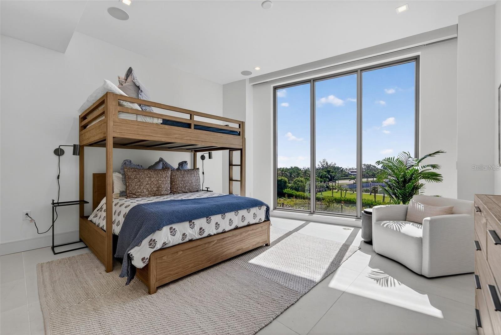 1591 GULF OF MEXICO DR #410, LONGBOAT KEY, FL — photo 23