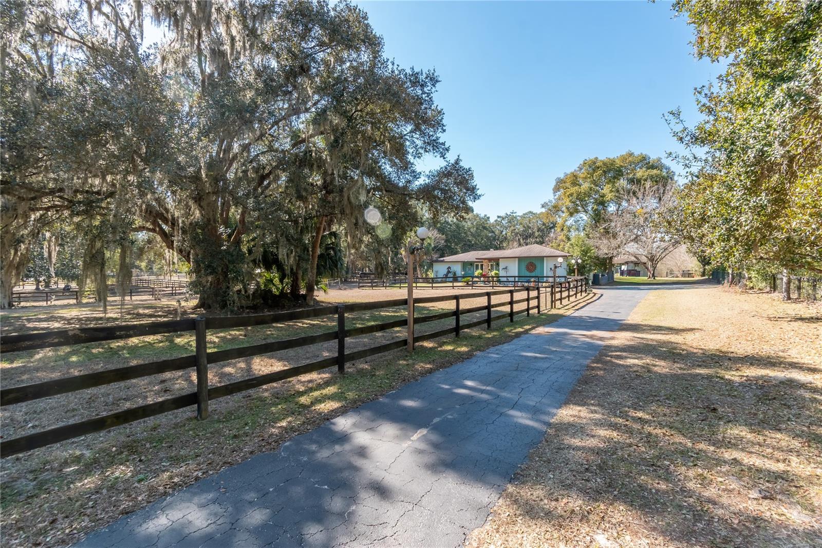 26 WOOD RIDGE DR, OCALA, FL