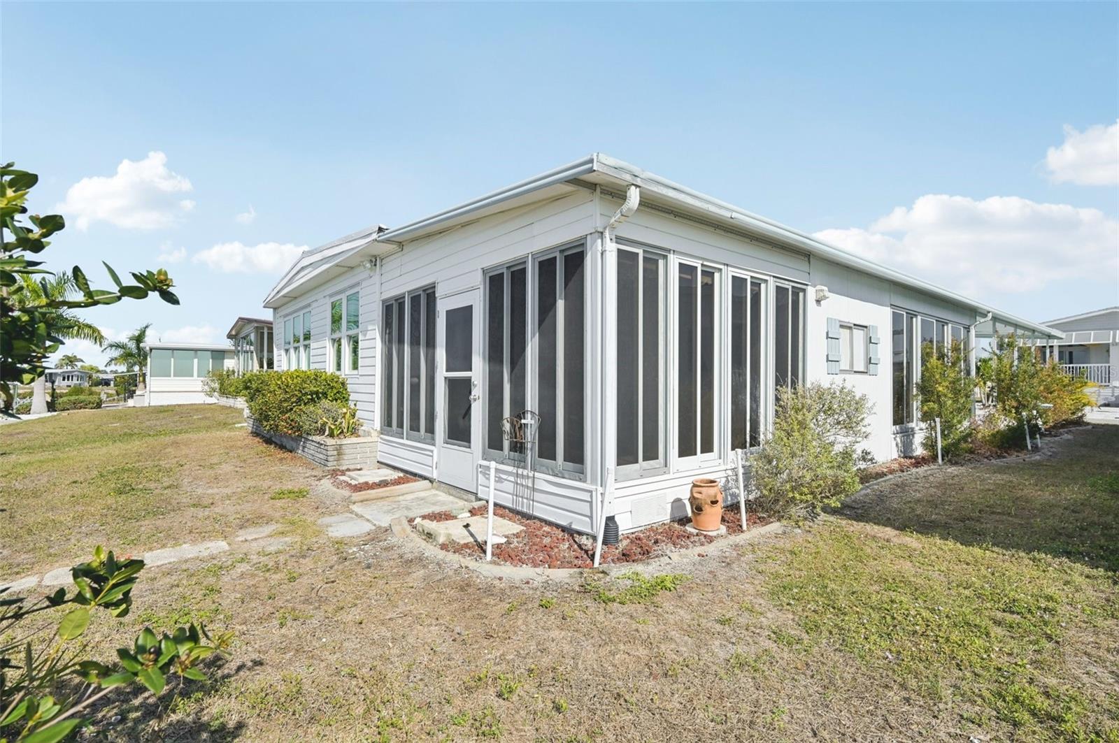 156 MARTINIQUE RD, NORTH PORT, FL — photo 38
