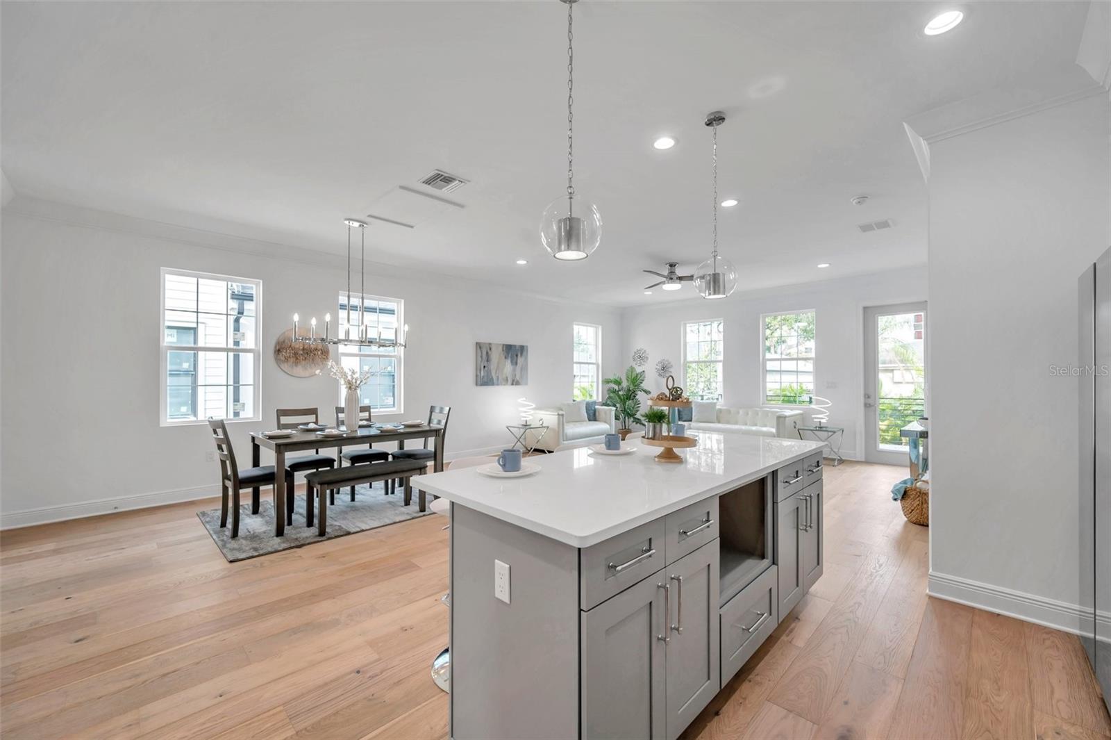 2369 BAHIA VISTA ST, SARASOTA, FL — photo 16