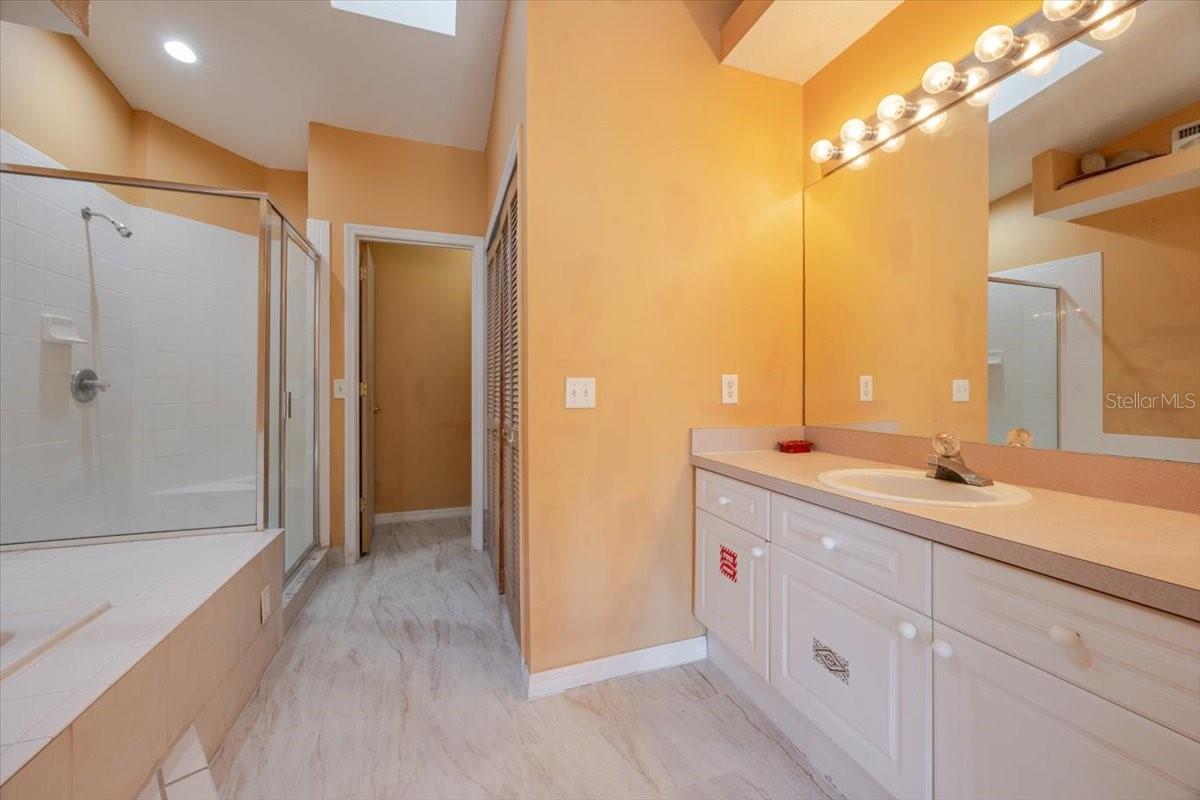 203 COCO PLUM DR #Main Unit, DAVENPORT, FL — photo 18