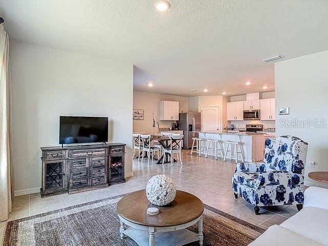2219 LAKE PRESERVE CIR, NEW SMYRNA BEACH, FL — photo 5