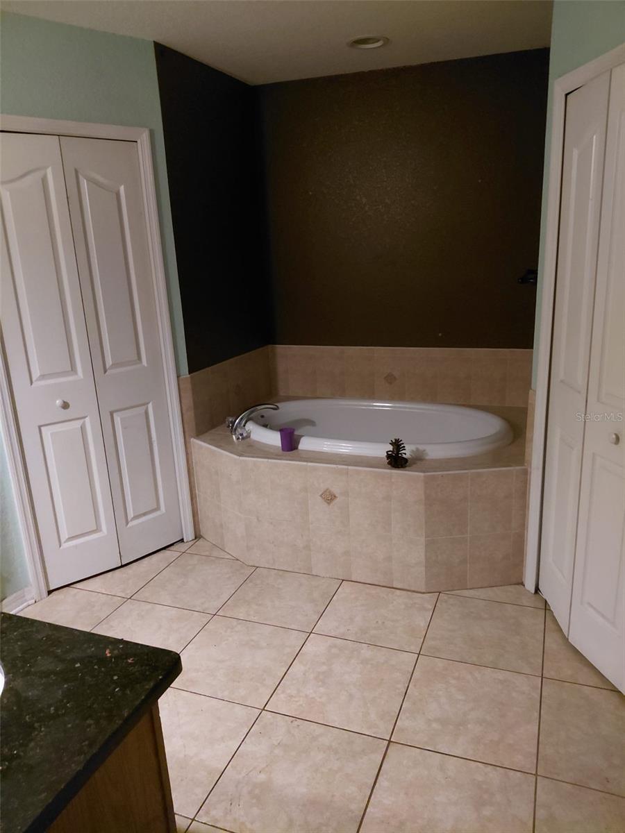 11382 MAHOPAC RD, WEEKI WACHEE, FL — photo 13