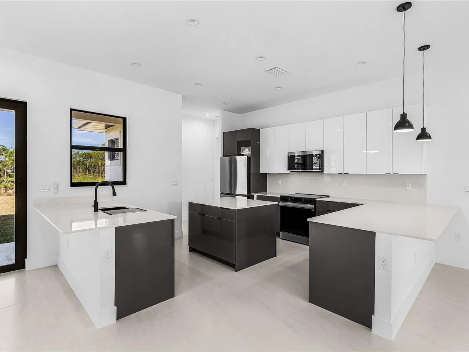 12519 CANOE TRL, BOKEELIA, FL — photo 11