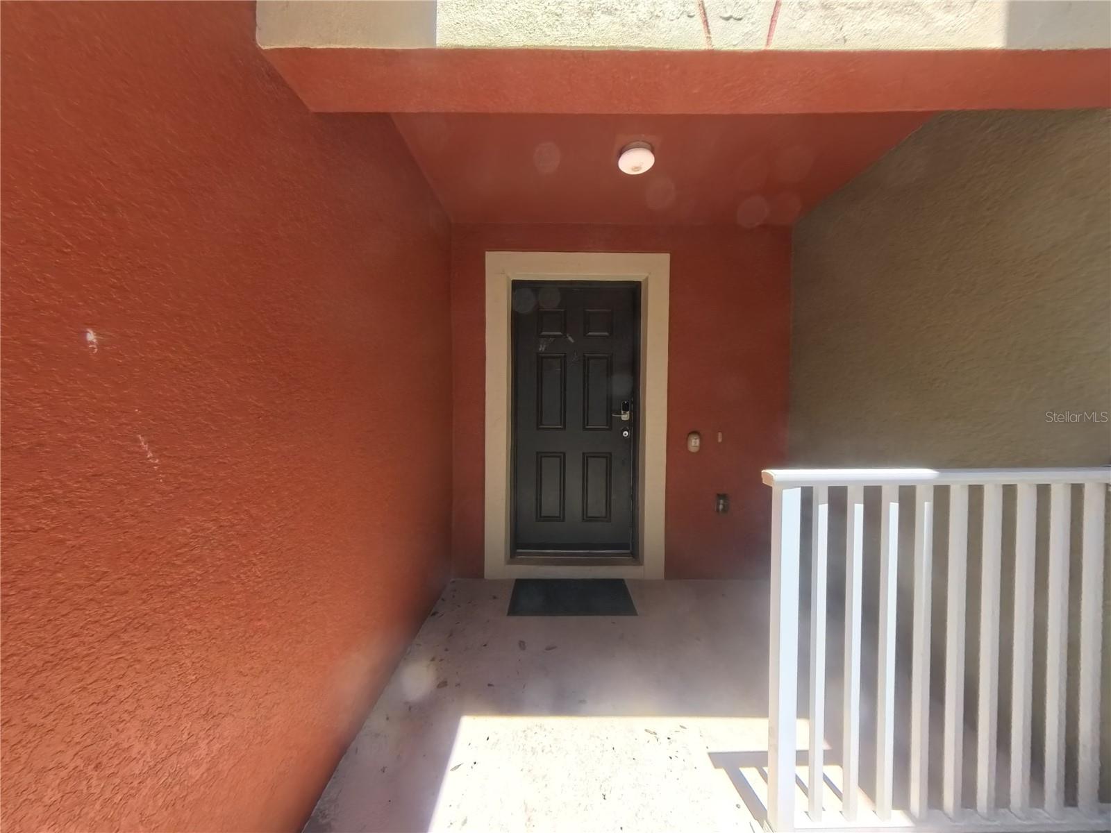 215 GLOWING PEACE LN #86, ORLANDO, FL — photo 2