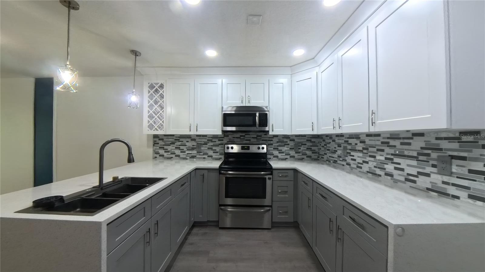 215 GLOWING PEACE LN #86, ORLANDO, FL — photo 7