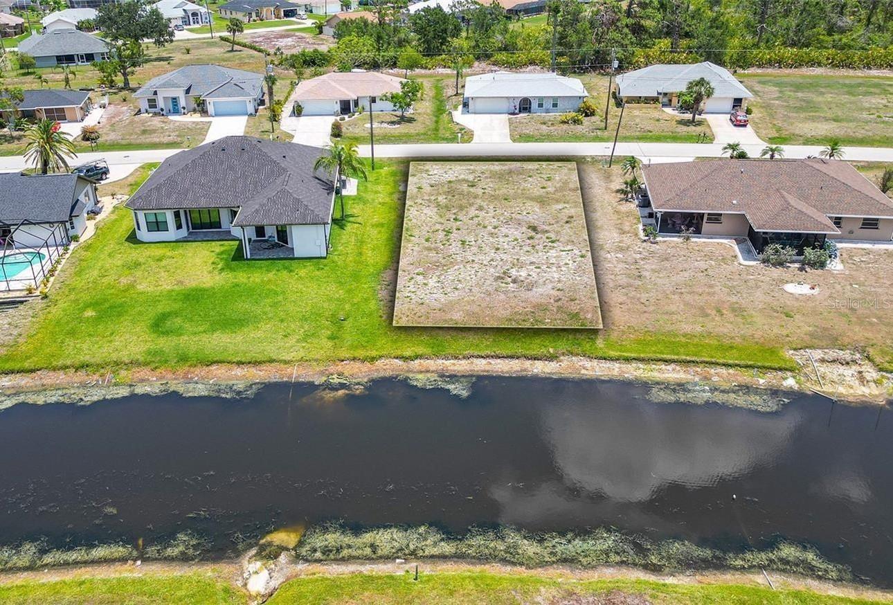 168 MARK TWAIN LN, ROTONDA WEST, FL — photo 2
