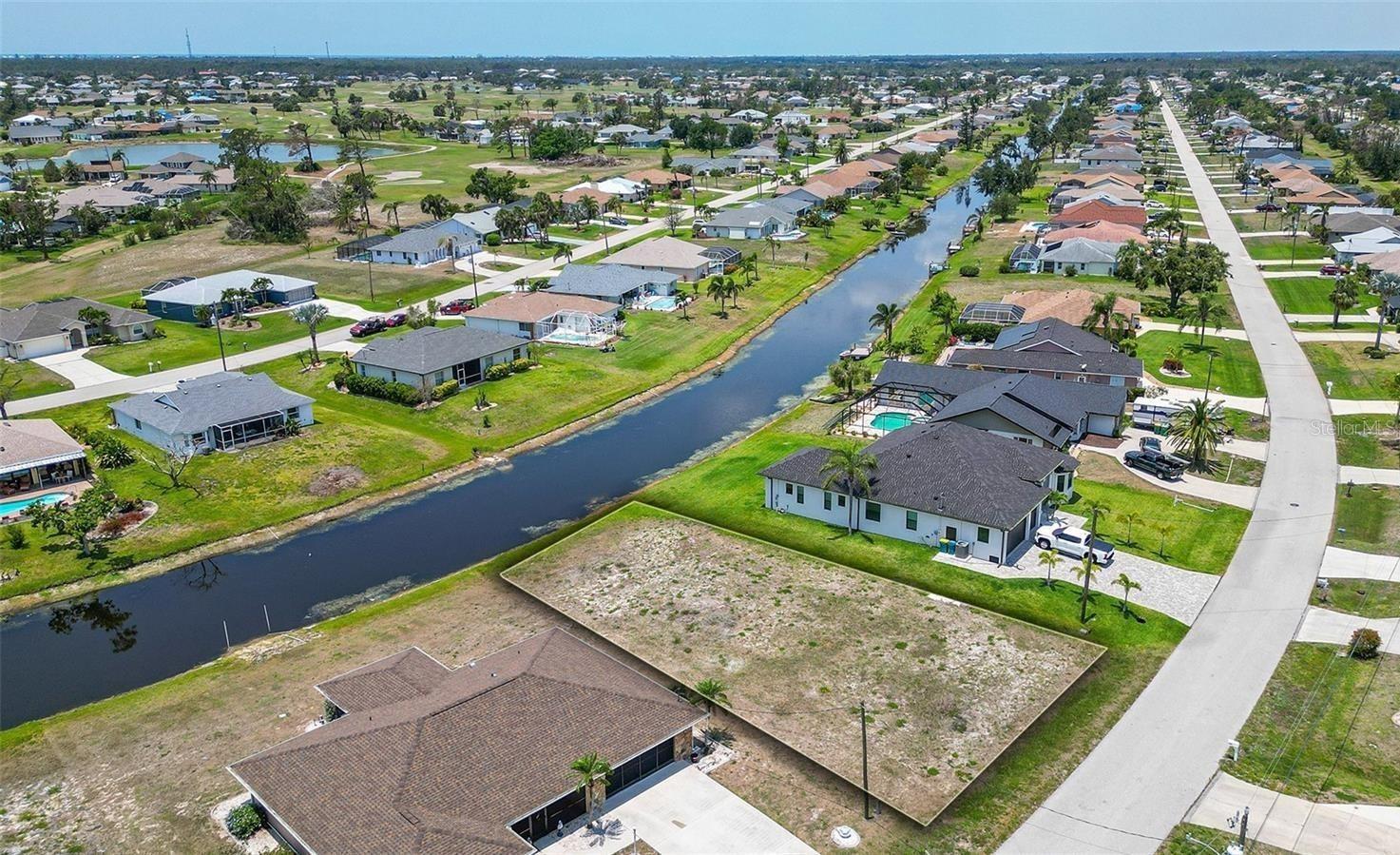168 MARK TWAIN LN, ROTONDA WEST, FL — photo 3