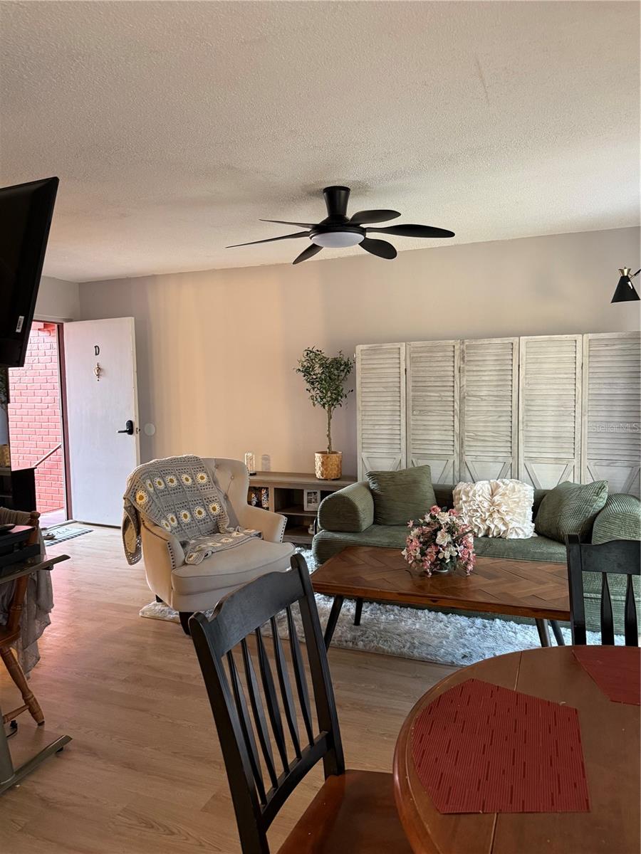 1290 83RD AVE N #D, ST PETERSBURG, FL — photo 6