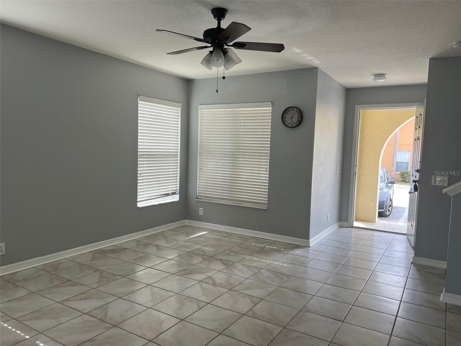 2031 SEARAY SHORE DR, CLEARWATER, FL — photo 3