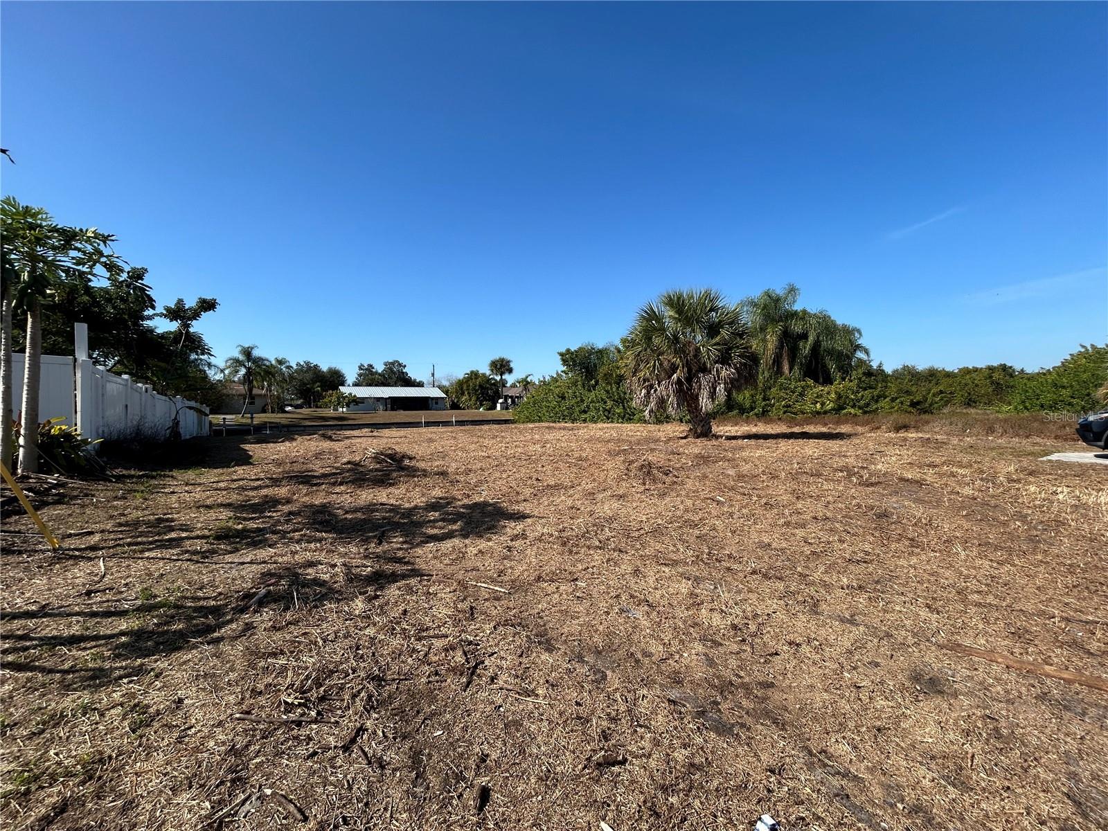 3285 SANTA BARBARA DR, PUNTA GORDA, FL — photo 4