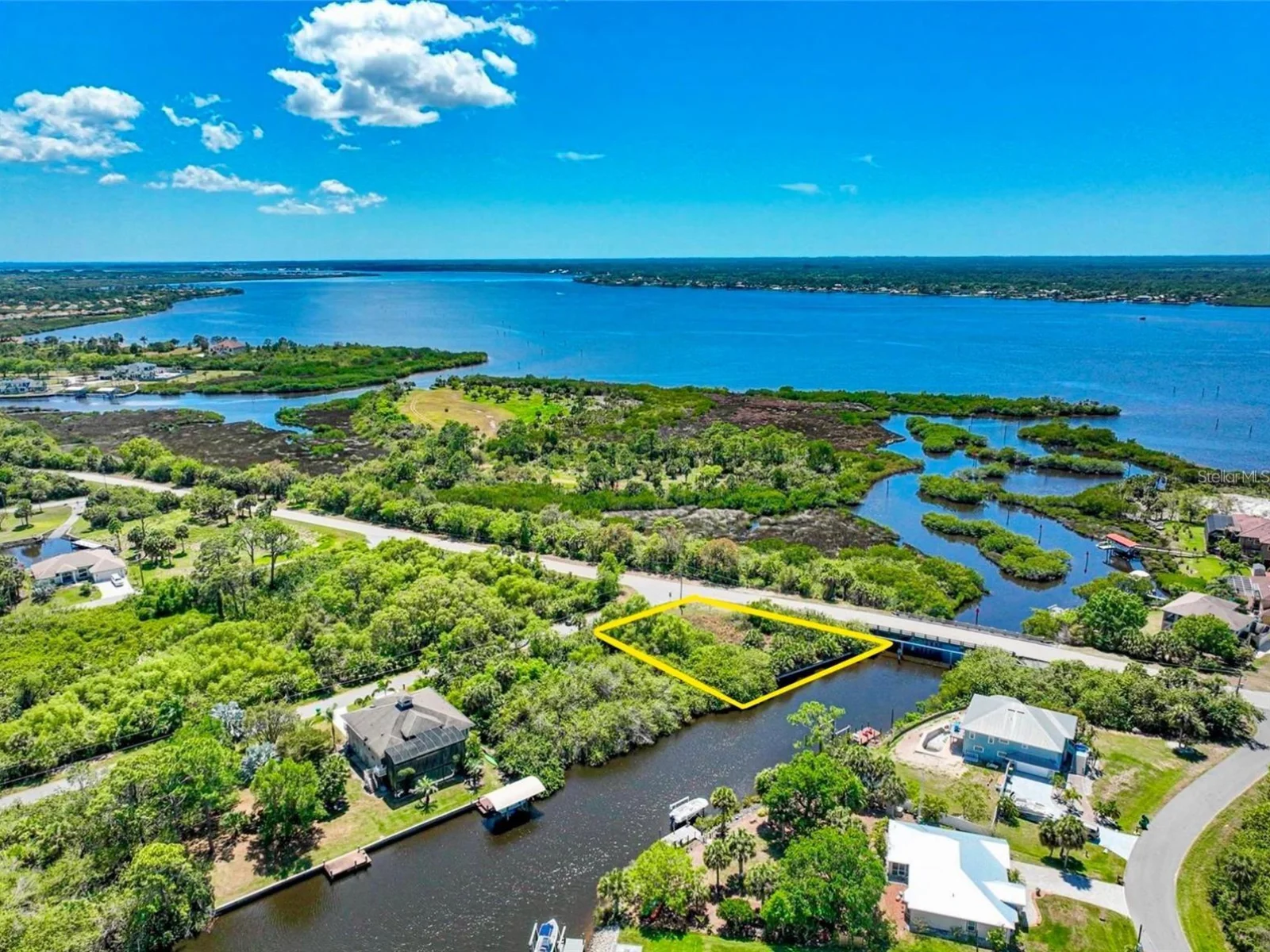 12412 EISENHOWER DR, PORT CHARLOTTE, FL — photo 2