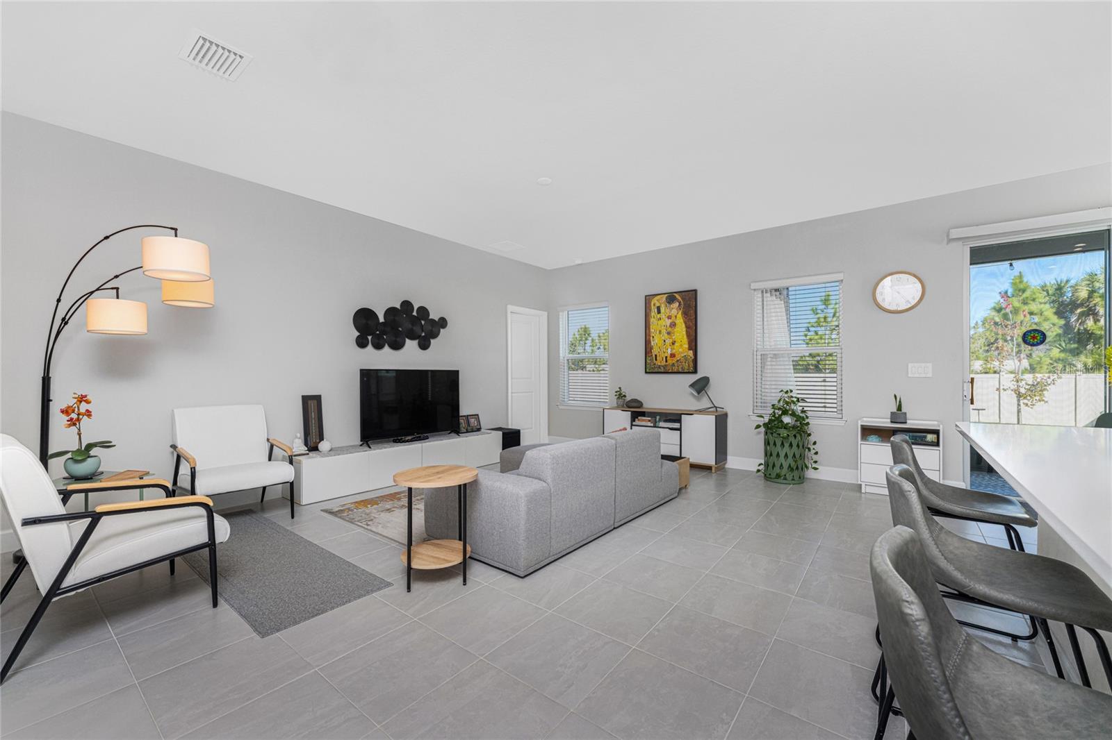 16185 S PORT HARBOR BLVD, PORT CHARLOTTE, FL — photo 12