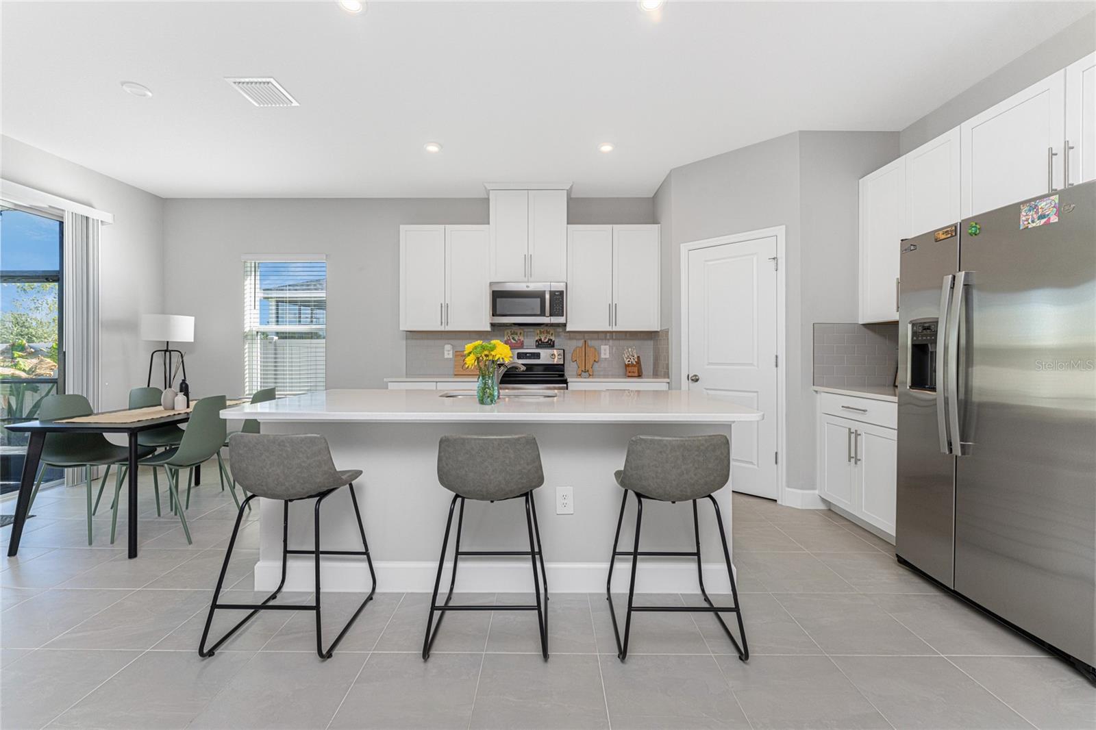 16185 S PORT HARBOR BLVD, PORT CHARLOTTE, FL — photo 15