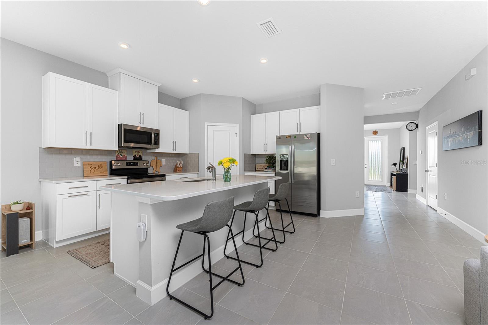 16185 S PORT HARBOR BLVD, PORT CHARLOTTE, FL — photo 26