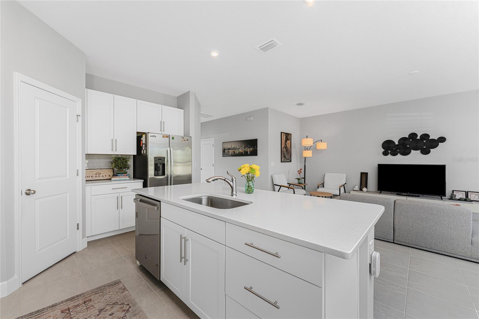 16185 S PORT HARBOR BLVD, PORT CHARLOTTE, FL — photo 18
