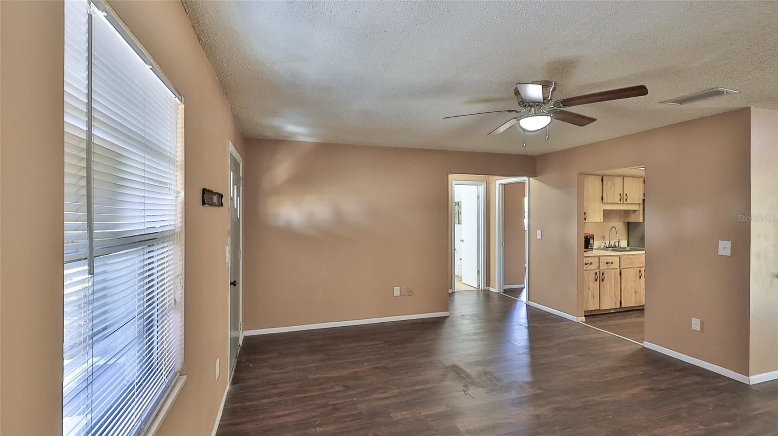 1802 N FERN PALM DR, EDGEWATER, FL — photo 9