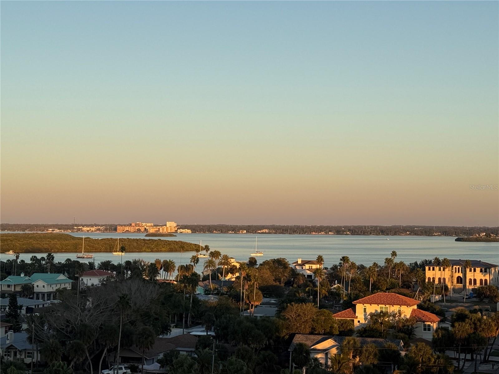 880 MANDALAY AVE #C808, CLEARWATER BEACH, FL
