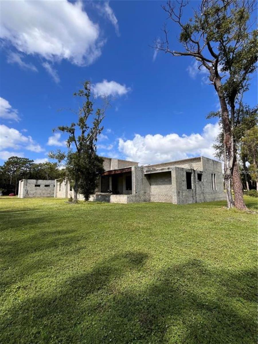 1029 VAN DYKE RD, LUTZ, FL