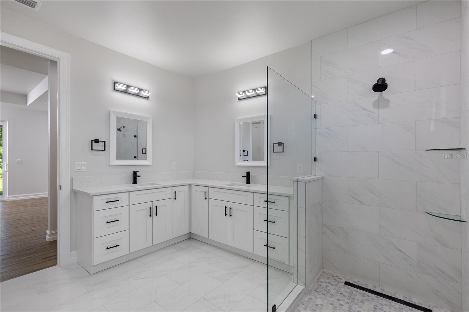 521 NW 5TH ST, CAPE CORAL, FL — photo 14