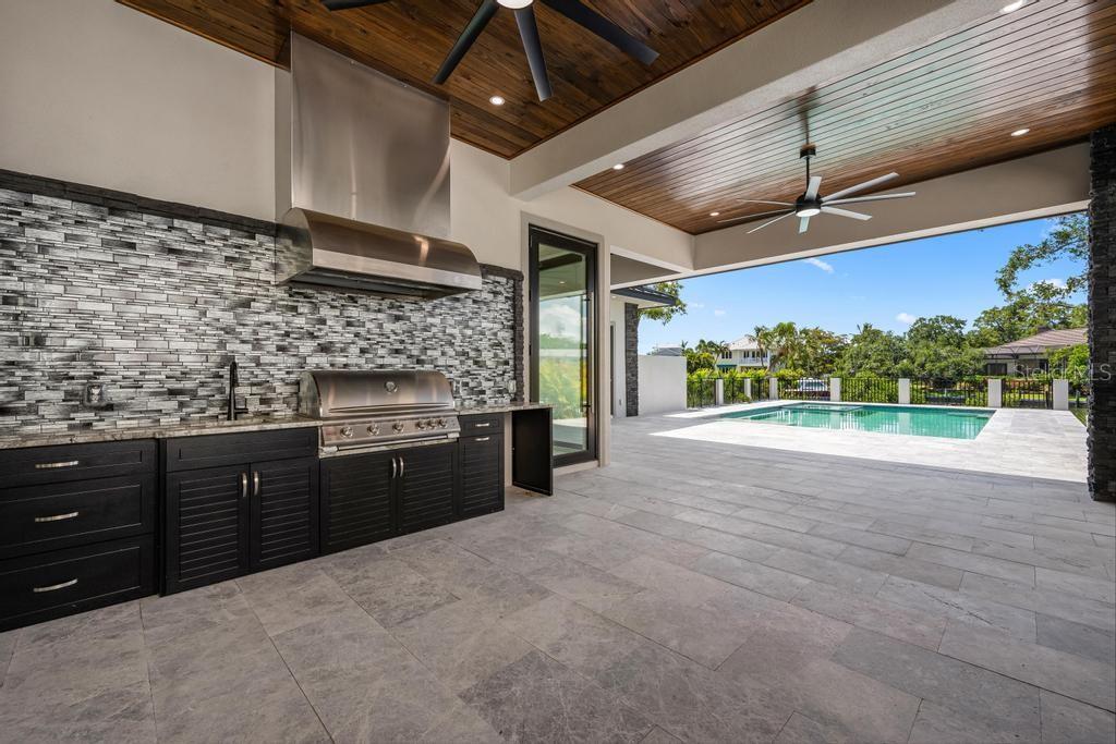 527 VENICE LN, SARASOTA, FL — photo 84