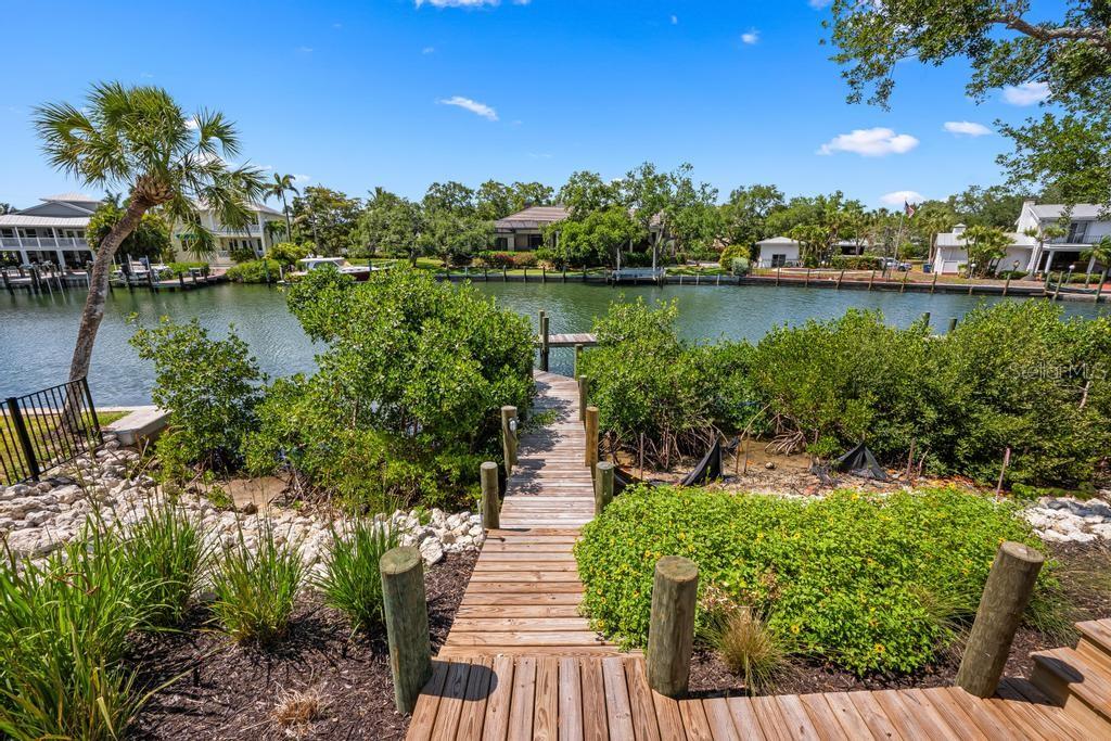 527 VENICE LN, SARASOTA, FL — photo 96